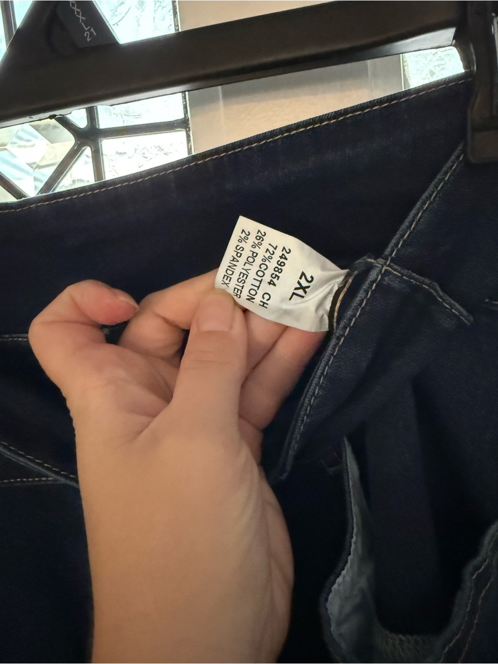 Flamingals Jeans - Picture 4 of 6